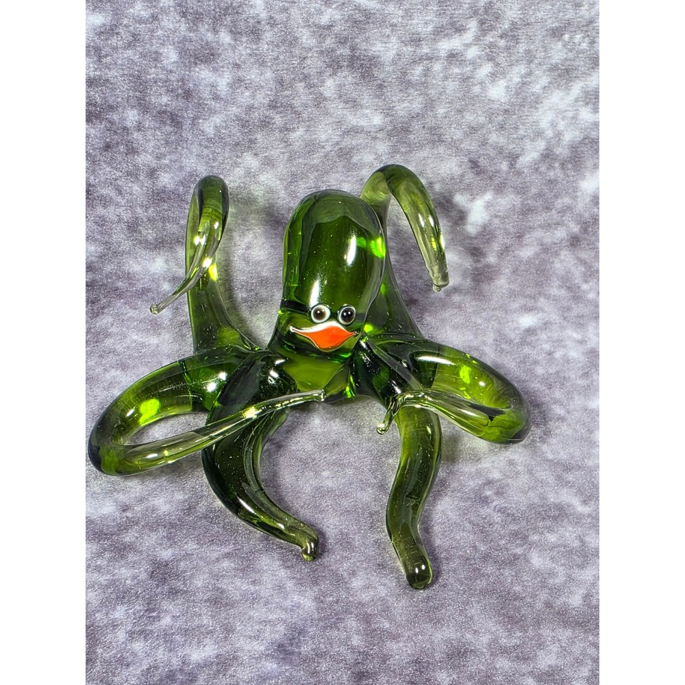 Vintage Hand Blown Art Glass Octopus Figurine‎ Green Translucent Nautical Decor